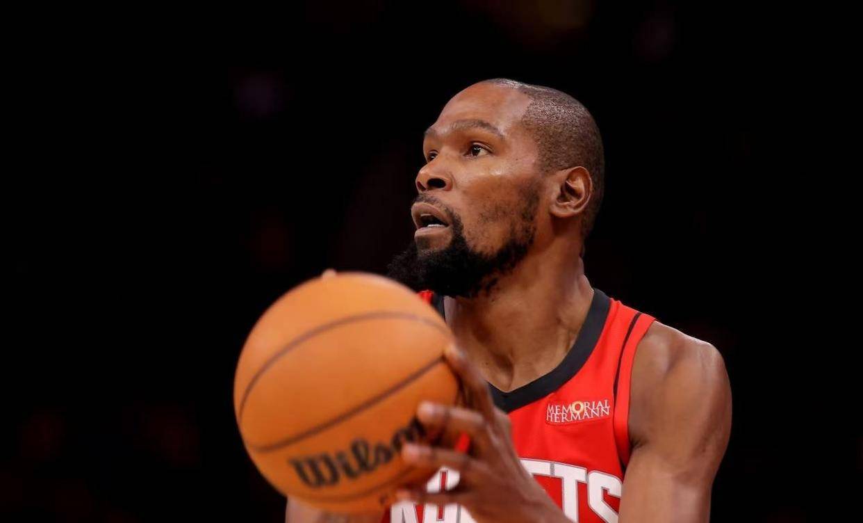 亚博app官网-法兰克福加时末段外线爆发，志在NBA总决赛名次提升，媒体盛赞，数据趋势出现新变化